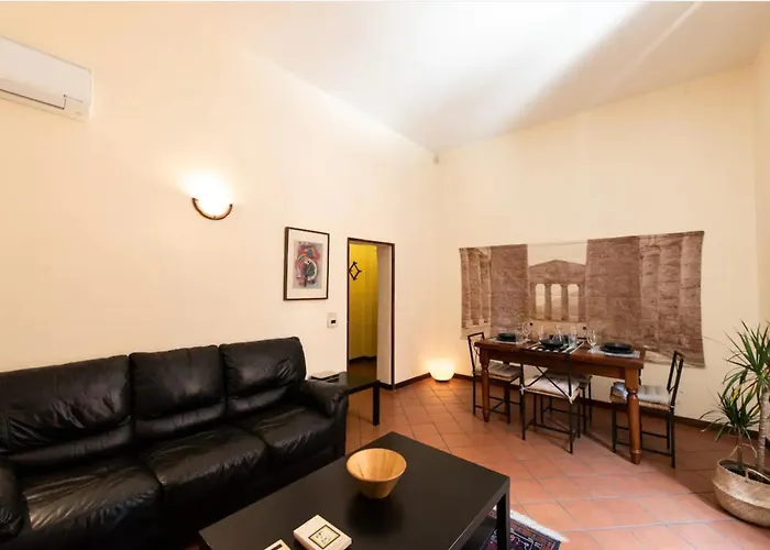 Apartament Secret Place In The Heart Of Ancient Trastevere