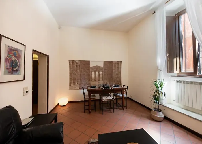 Secret Place In The Heart Of Ancient Trastevere Rzym