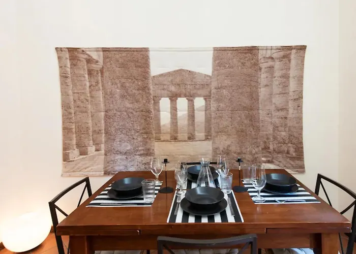 Secret Place In The Heart Of Ancient Trastevere *